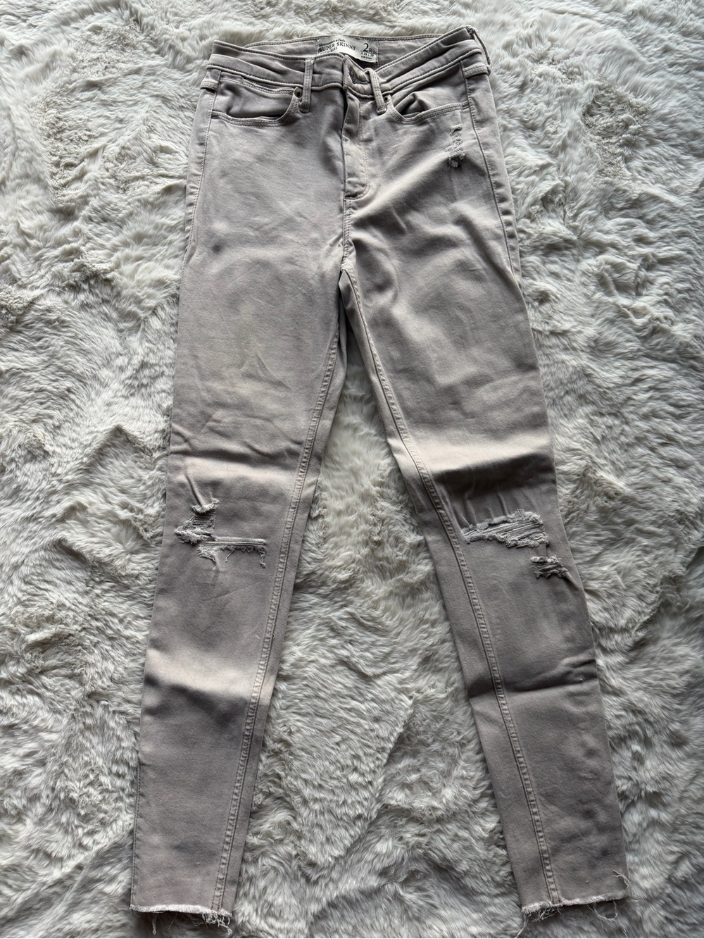 Abercrombie & Fitch Light Gray Skinny Distressed Jeans